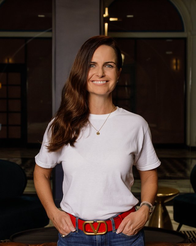 Elisa McMahon